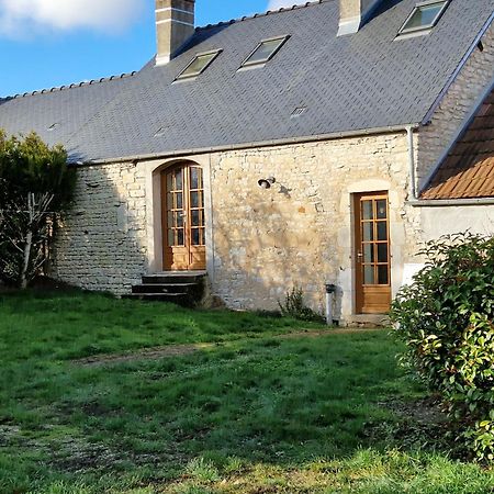 Gite Les Frenes Avec Pre Dans Joli Hameau Vermenton Екстериор снимка
