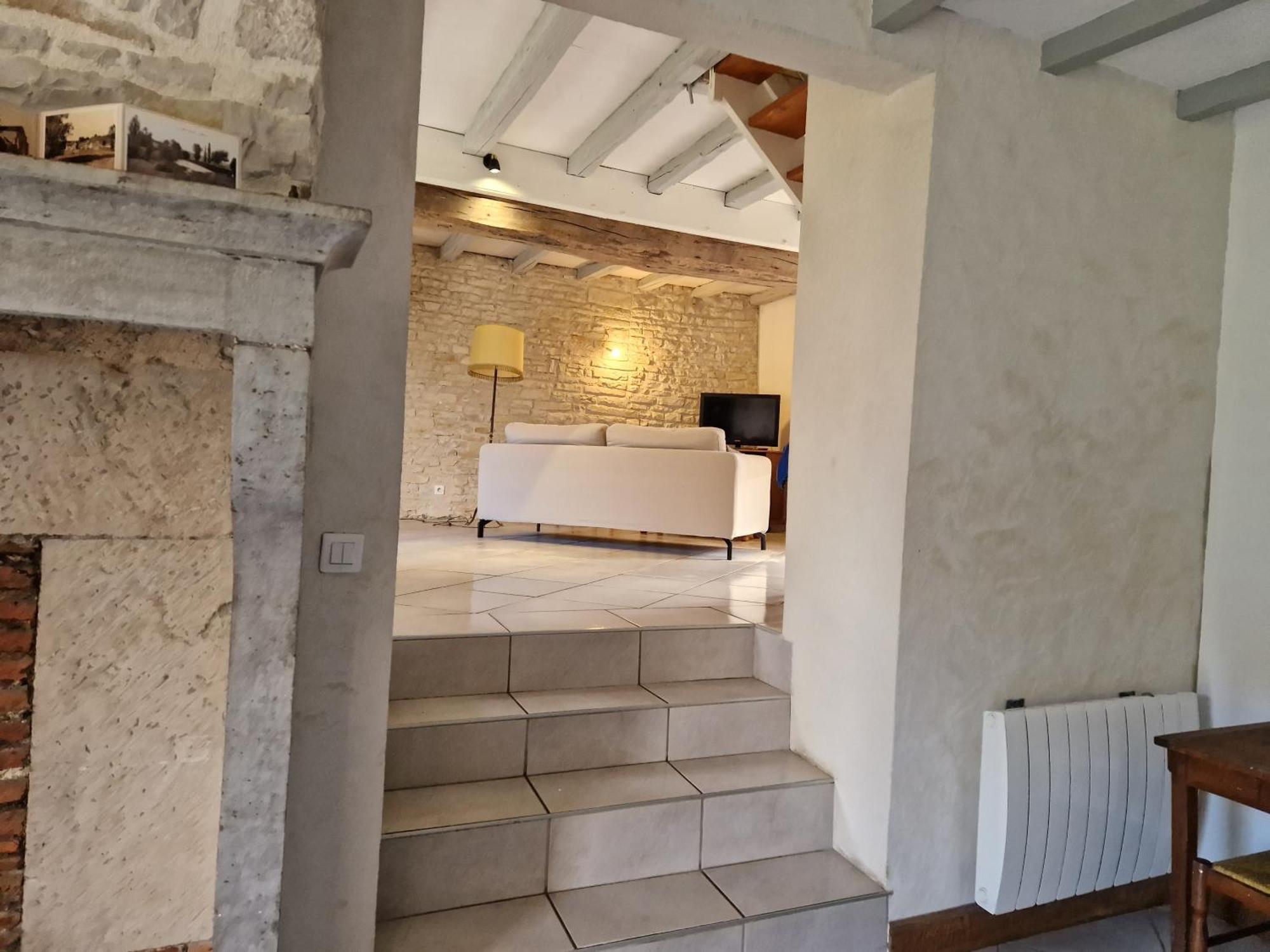 Gite Les Frenes Avec Pre Dans Joli Hameau Vermenton Екстериор снимка