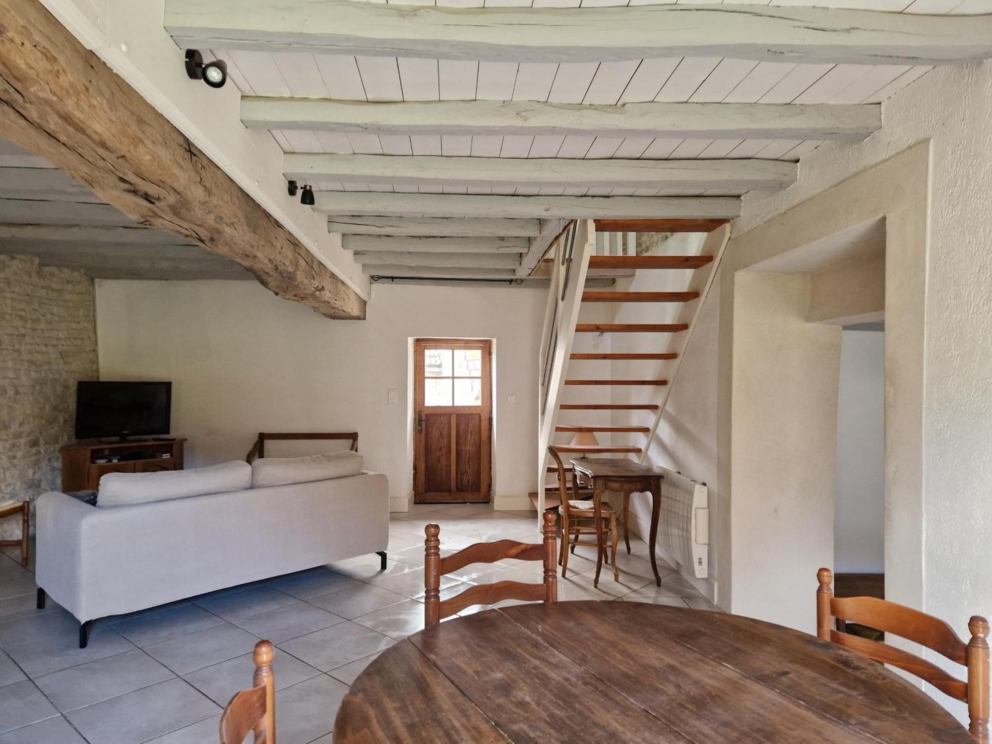 Gite Les Frenes Avec Pre Dans Joli Hameau Vermenton Екстериор снимка